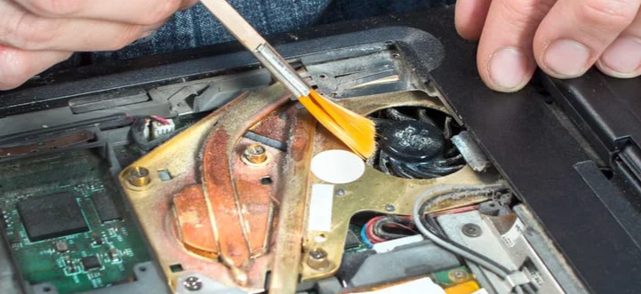 MANTENIMIENTO DE LAPTOPS
